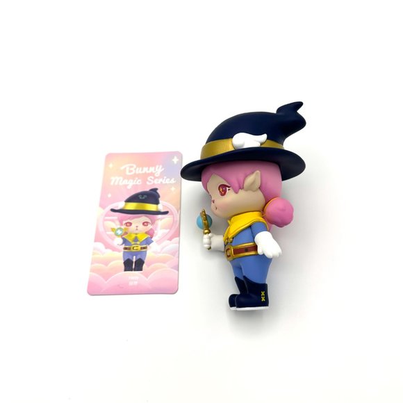 0610 POP MART BUNNY MAGIC SERIES HEDY FIGURINE COLLECTIBLE - Picture 4 of 6